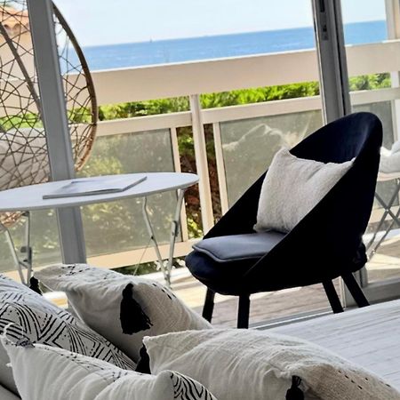Charmant Studio Avec Terrasse Vue Mer A 50 M Sainte-Maxime Exterior photo